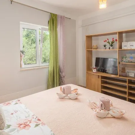 Casa Nati In Cvitani - Haus Fuer 4-5 Personen Villa