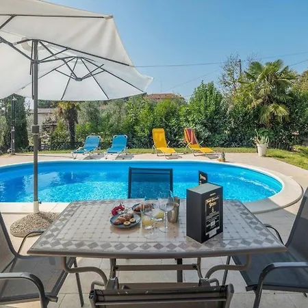Casa Nati In Cvitani - Haus Fuer 4-5 Personen Villa Visnjan